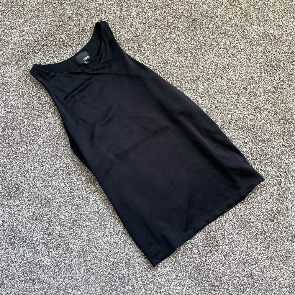 Aritzia Wilfred Free High Neckline Top